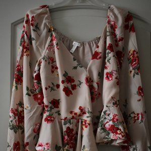 Leith-Small- Pink Long sleeve Top